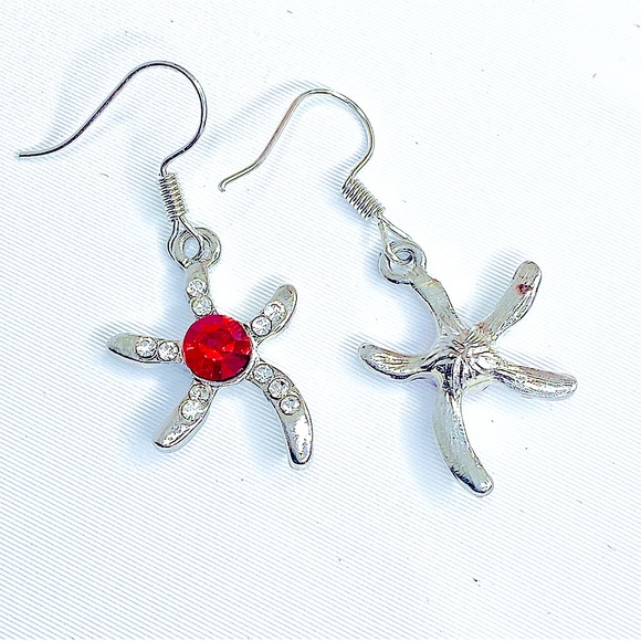 Whimsical Red Rhinestone Studded Silver Starfish Dangle Earrings - Picture 3 of 3